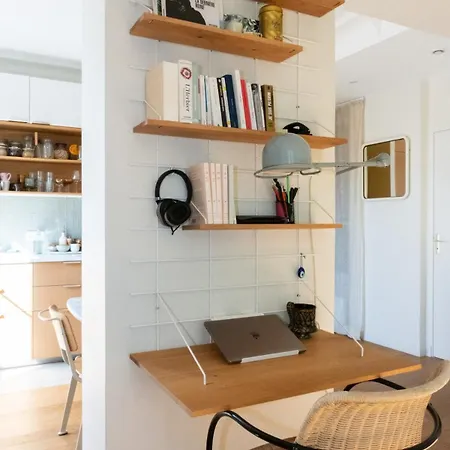 Appartamento Charming & Bright With Rolling Balcony
